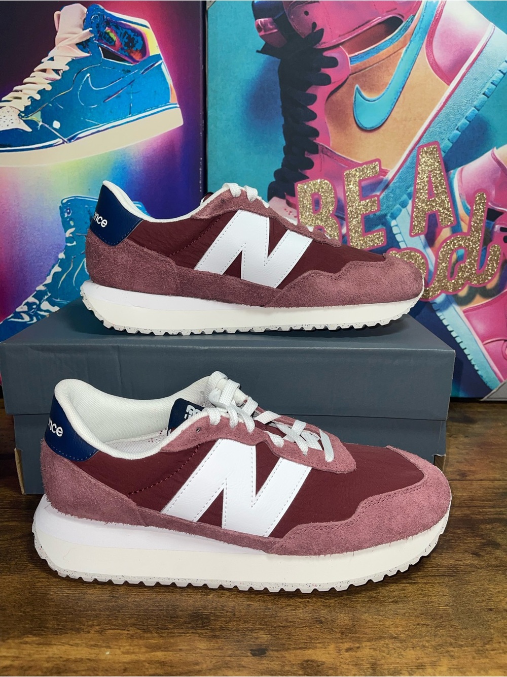 New Balance 237 Unisex Sneaker - Burgundy/White - Picture 3 of 12